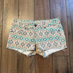 Y2K mudd Native‎ American southwestern print low rise short shorts size 3